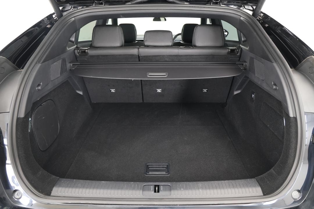 2025 Xpeng G6 Standard, Automatic, 20265 km, Boot Inside View