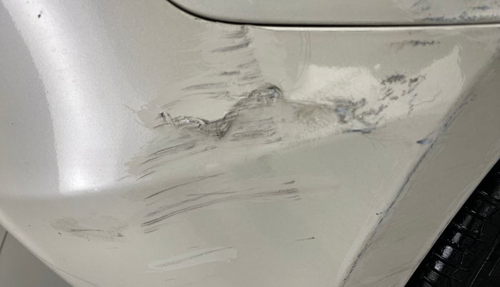 2014 Maruti Swift LXI D, Petrol, Manual, 47,841 km, Rear bumper - Minor damage
