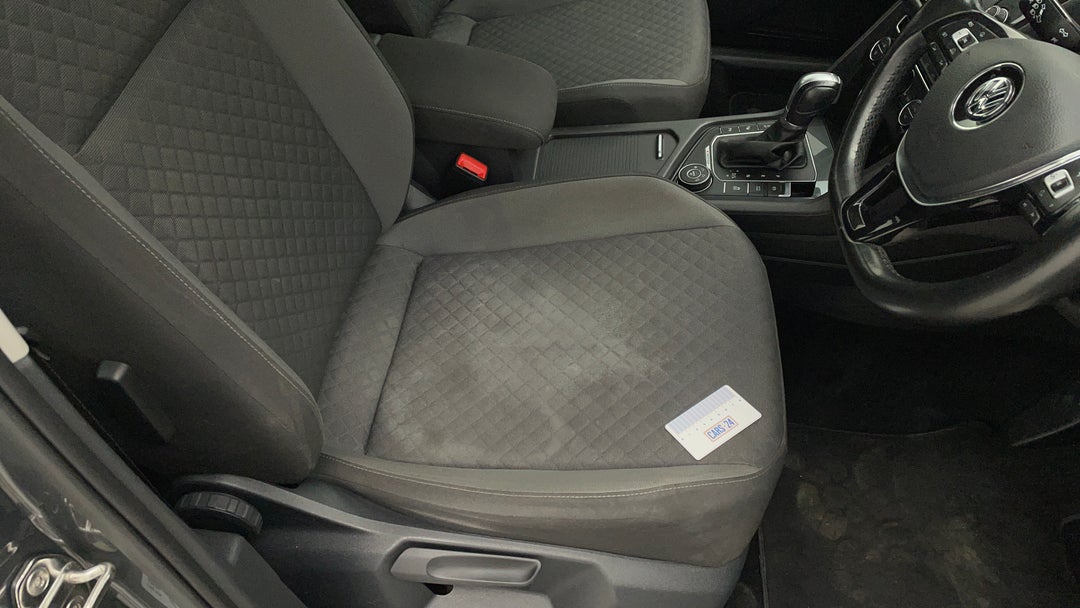 Seats Front RHS Wear