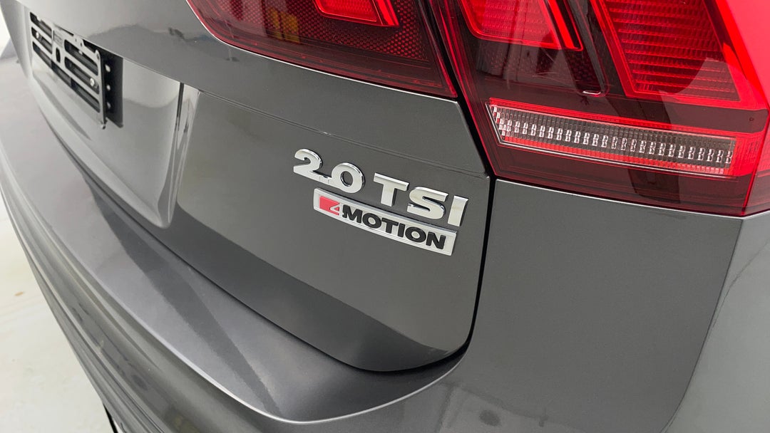 Badge (Boot Right Side)