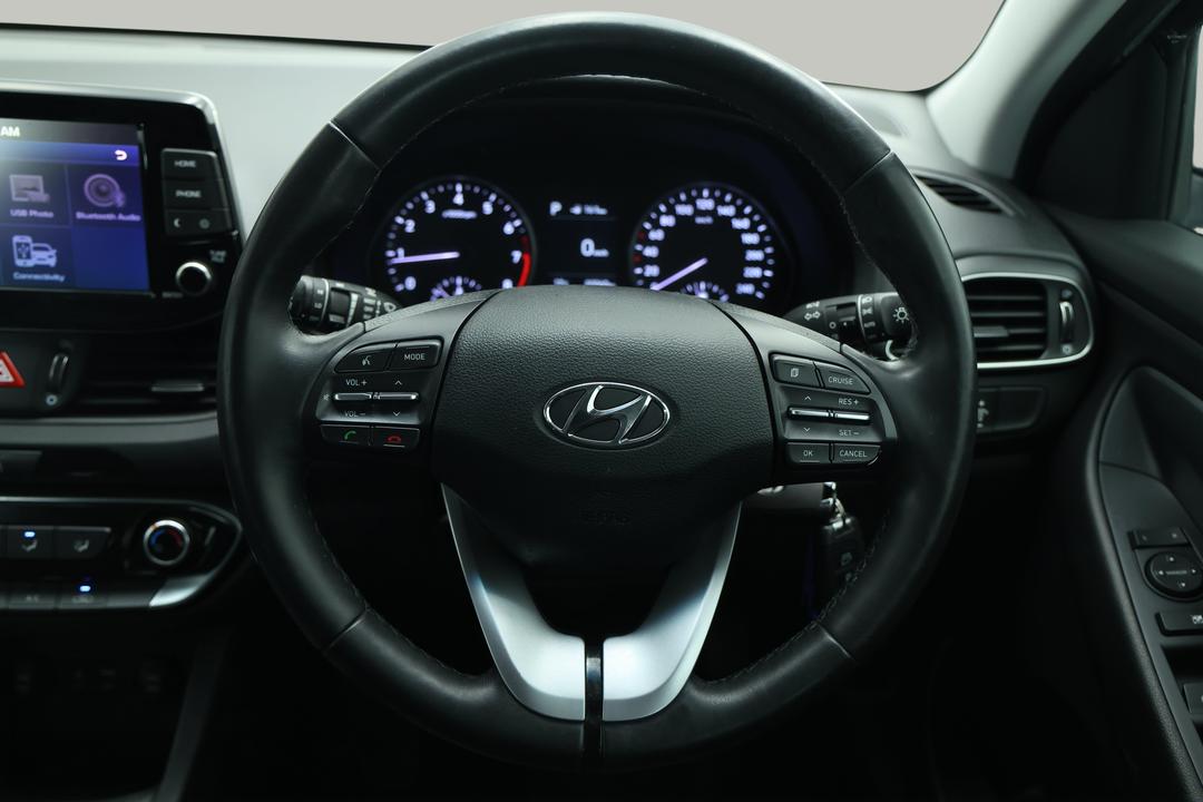 2018 Hyundai i30 Trophy Limited Edition, Automatic, 80060 km, Steering Wheel Close-up