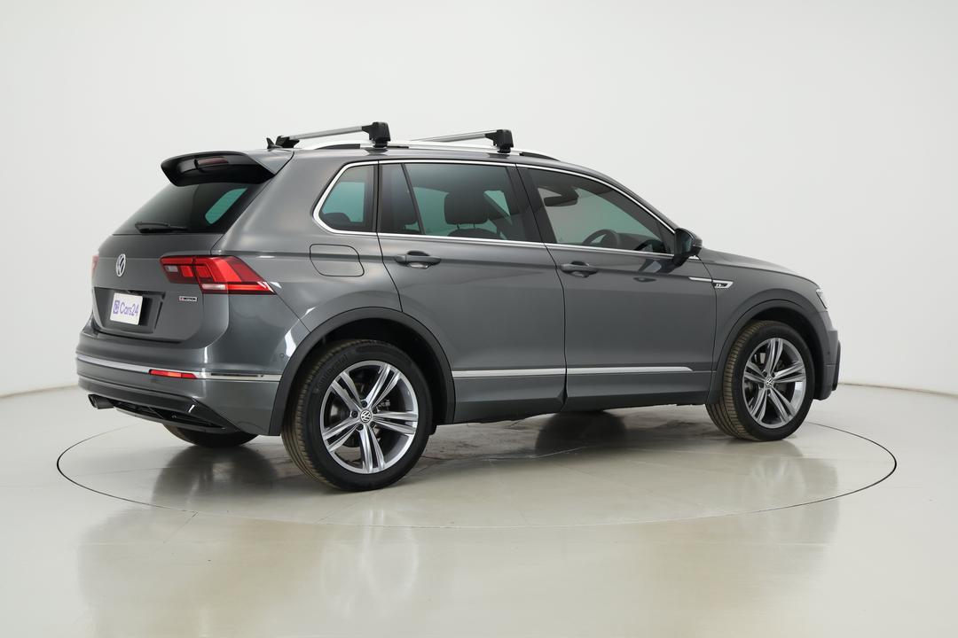 2019 Volkswagen Tiguan 132 Tsi R-line Edition, Automatic, 89367 km, Right Back Diagonal (45- Degree) View