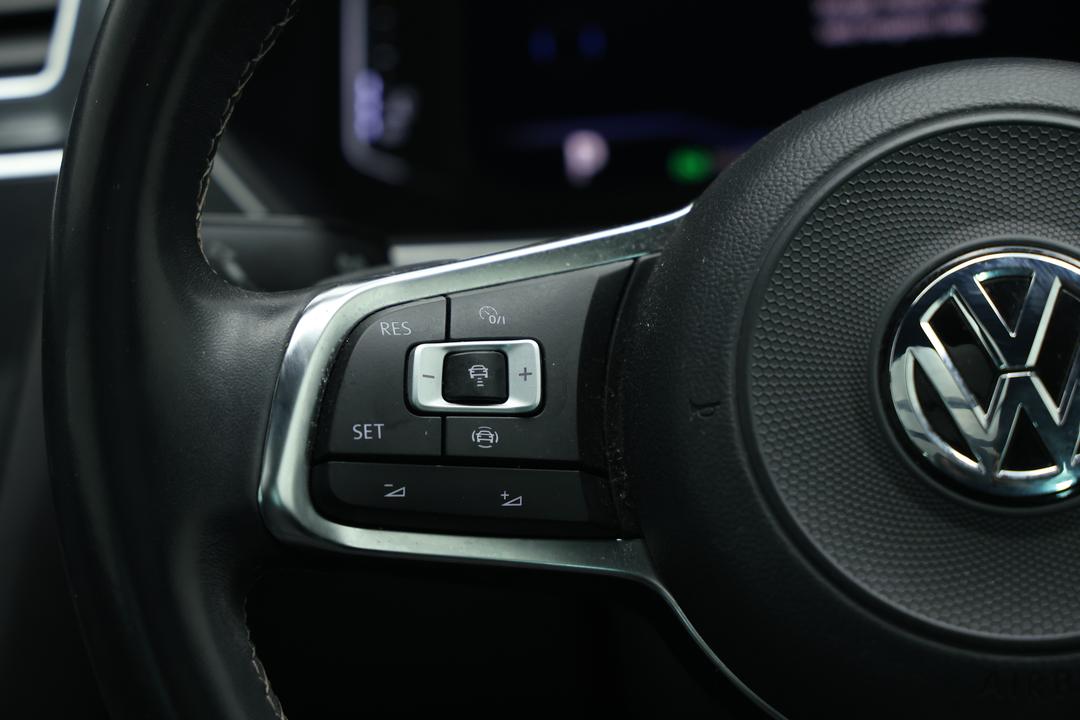 2019 Volkswagen Tiguan 132 Tsi R-line Edition, Automatic, 89367 km, Cruise Control