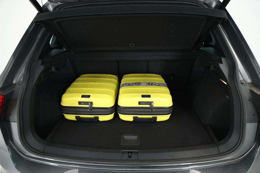2019 Volkswagen Tiguan 132 Tsi R-line Edition, Automatic, 89367 km, Boot Inside View with Luggage