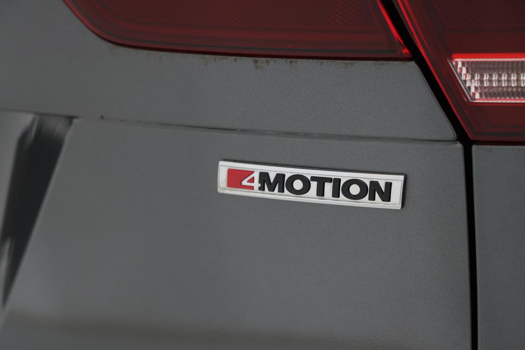 2019 Volkswagen Tiguan 132 Tsi R-line Edition, Automatic, 89367 km, Badge (Boot Right Side)