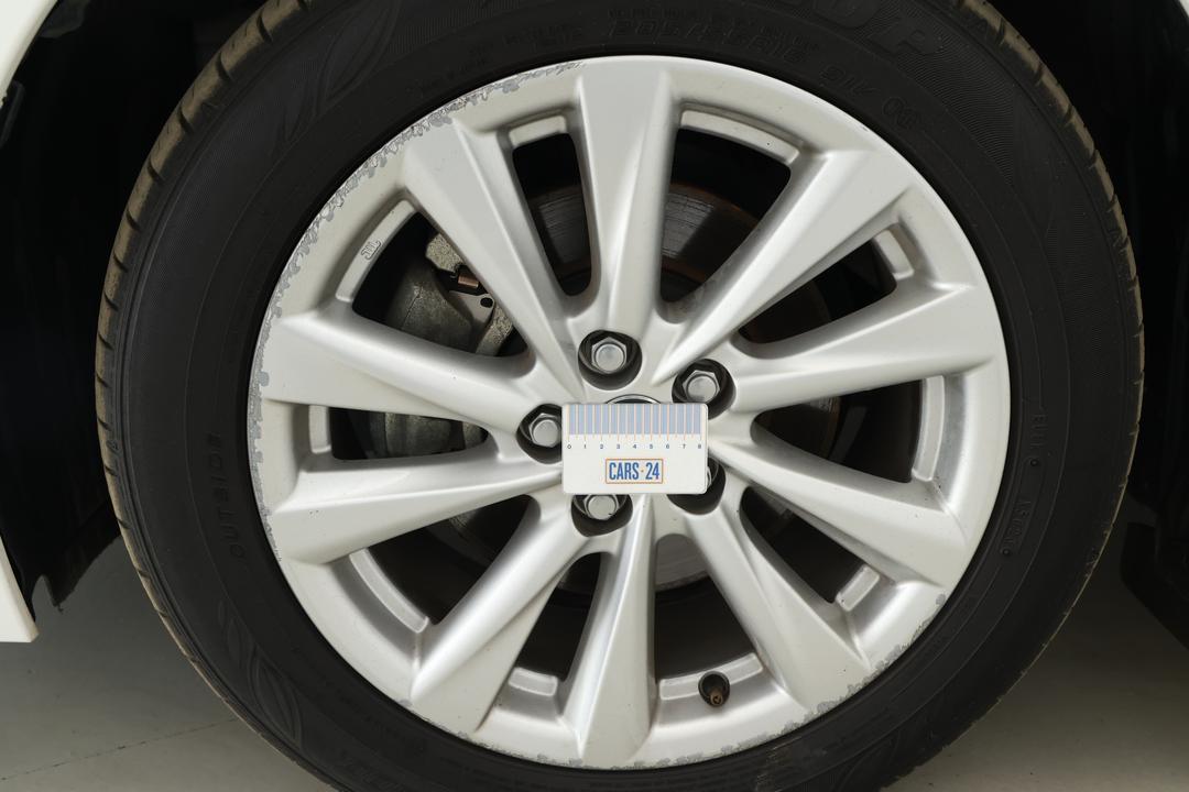 2024 Toyota Corolla Ascent Sport, Automatic, 37791 km, Wheels Rim Front RHS Gutter Rash