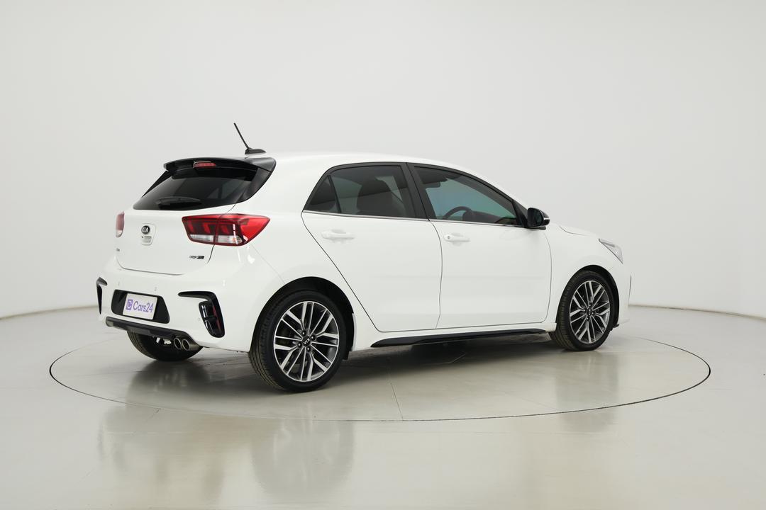 2019 Kia Rio Gt-line, Automatic, 92116 km, Right Back Diagonal (45- Degree) View
