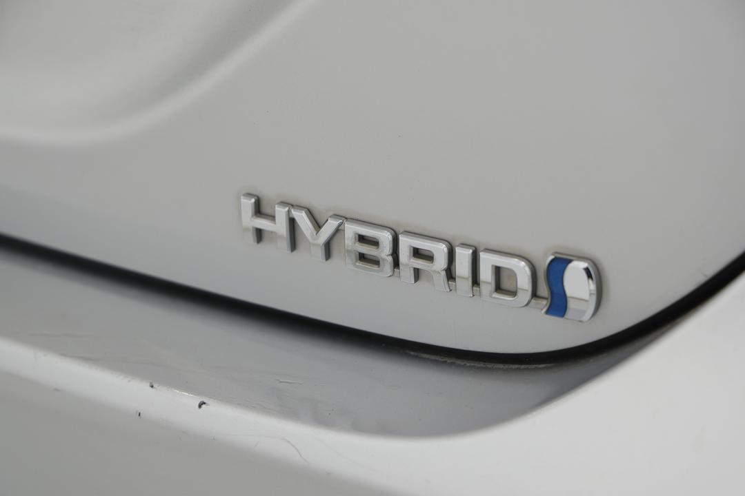 2020 Toyota Camry Sl Hybrid, Automatic, 61444 km, Badge (Boot Right Side)