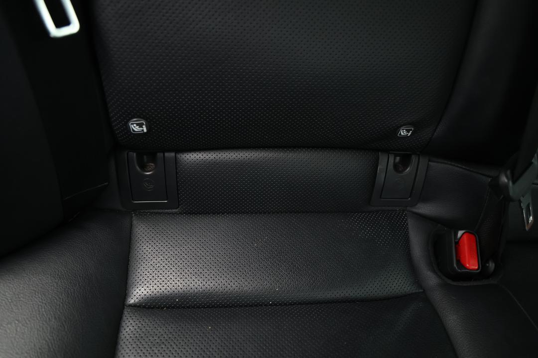 2020 Toyota Camry Sl Hybrid, Automatic, 61444 km, Child Seat Anchor Points