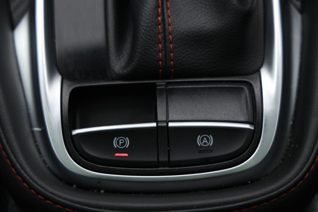 2021 MG Zst Essence, Automatic, 87632 km, Handbrake