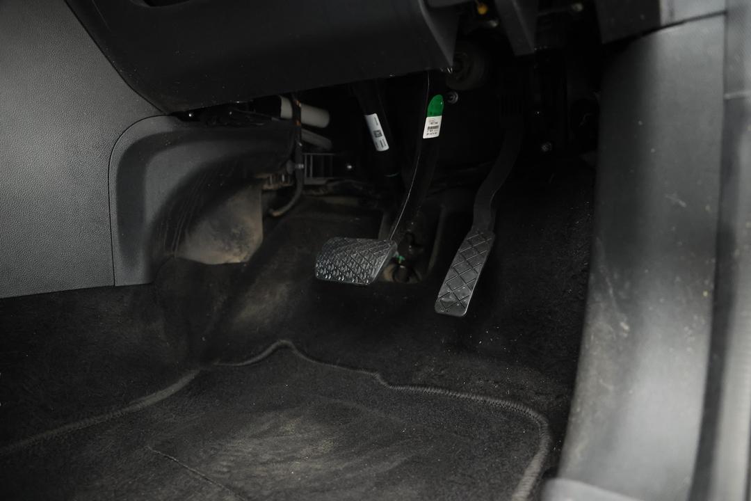 2021 MG Zst Essence, Automatic, 87632 km, Pedals and Footmat