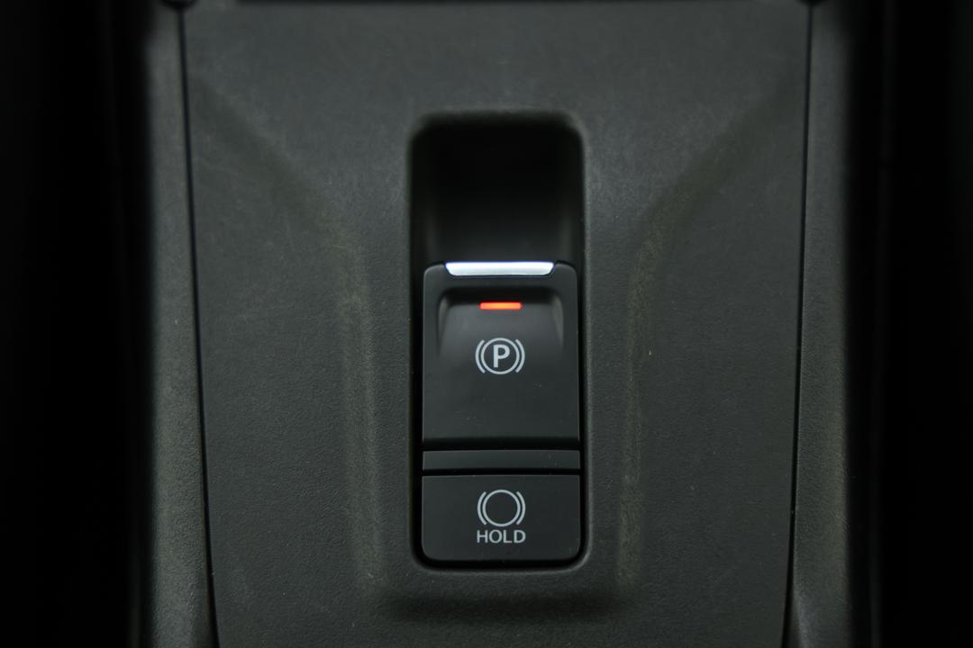 2025 Suzuki Fronx Hybrid Glx, Automatic, 4517 km, Handbrake