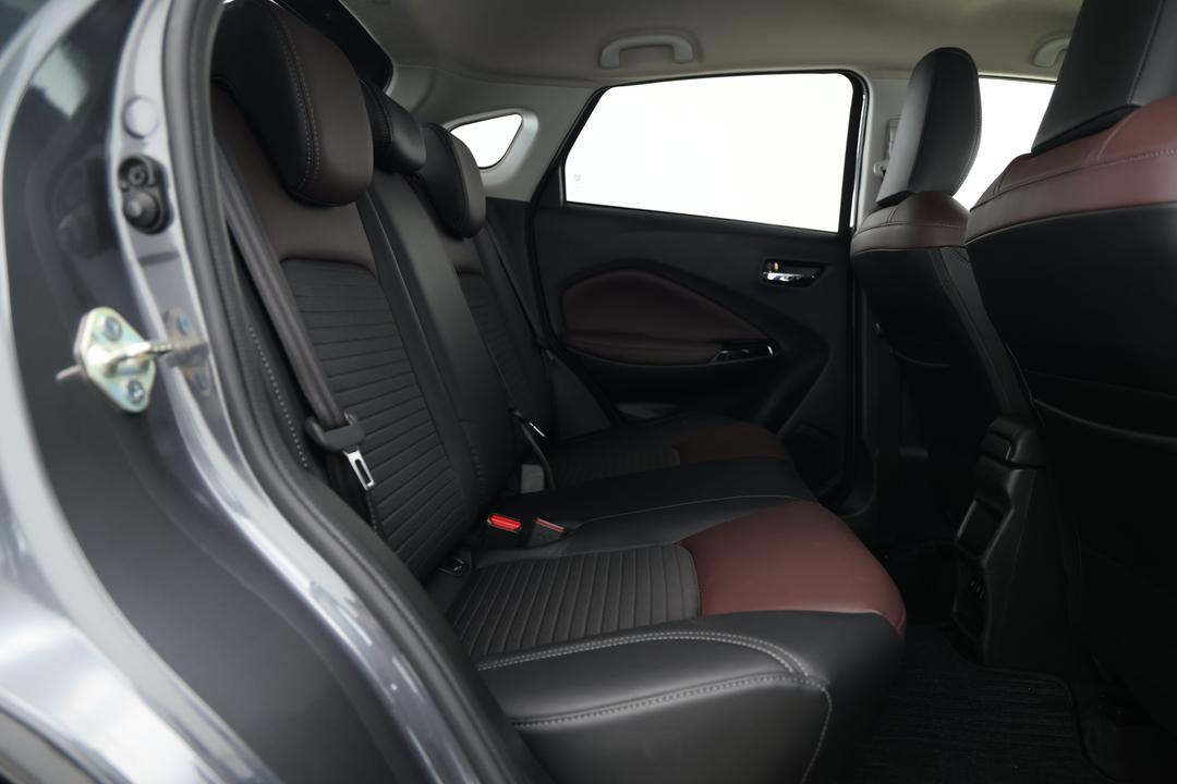 2025 Suzuki Fronx Hybrid Glx, Automatic, 4517 km, Right Side Rear Door Cabin View