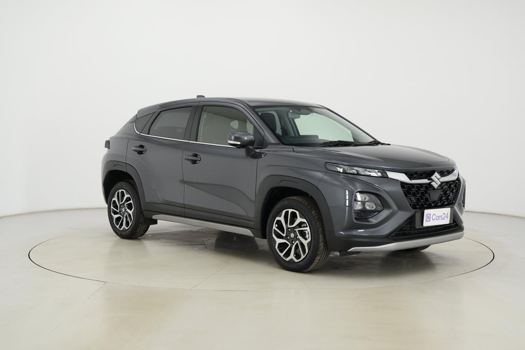 2025 Suzuki Fronx Hybrid Glx, Automatic, 4517 km, Right Front Diagonal (45- Degree) View