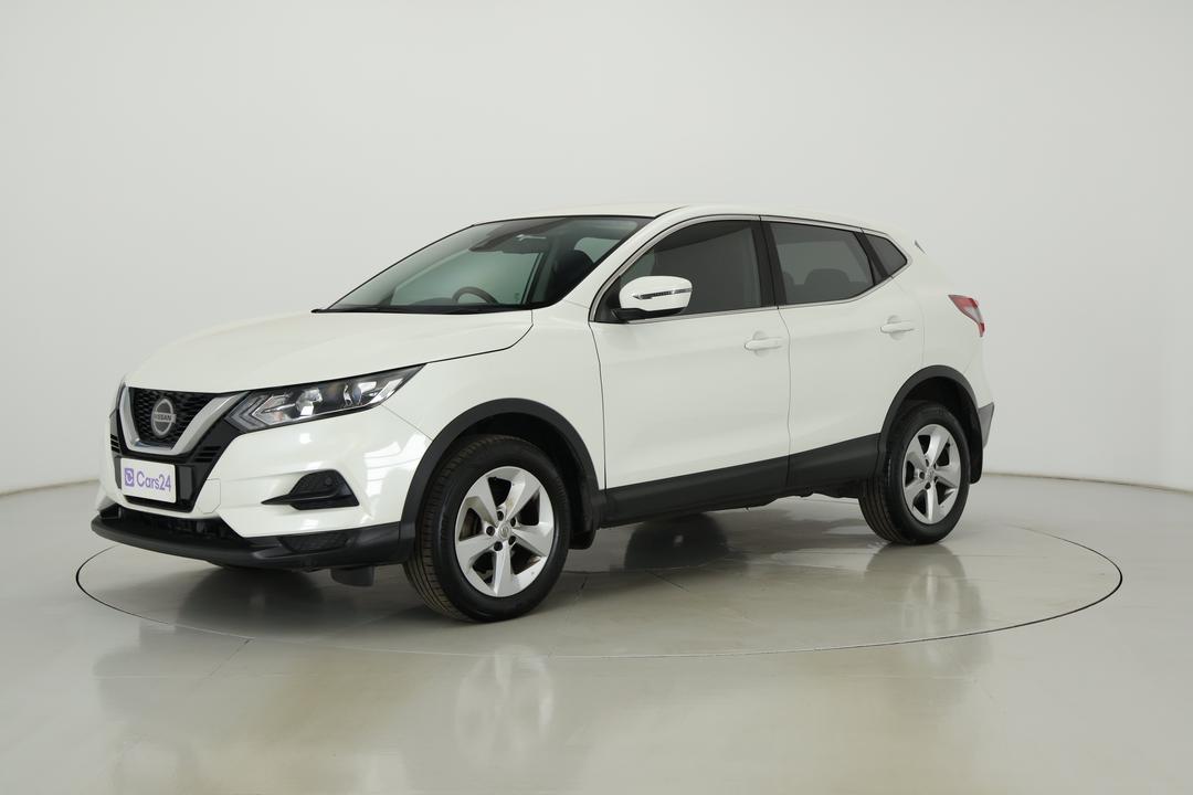 2018 Nissan Qashqai St, Automatic, 105696 km, Left Front Diagonal (45- Degree) View
