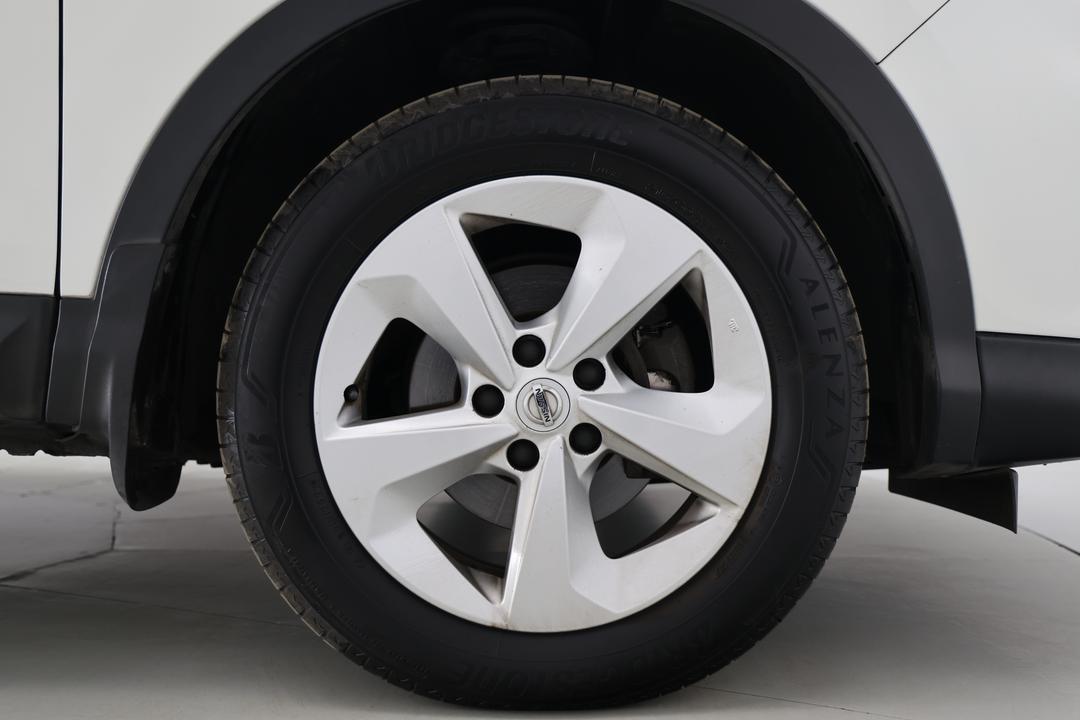 2018 Nissan Qashqai St, Automatic, 105696 km, Right Front Wheel