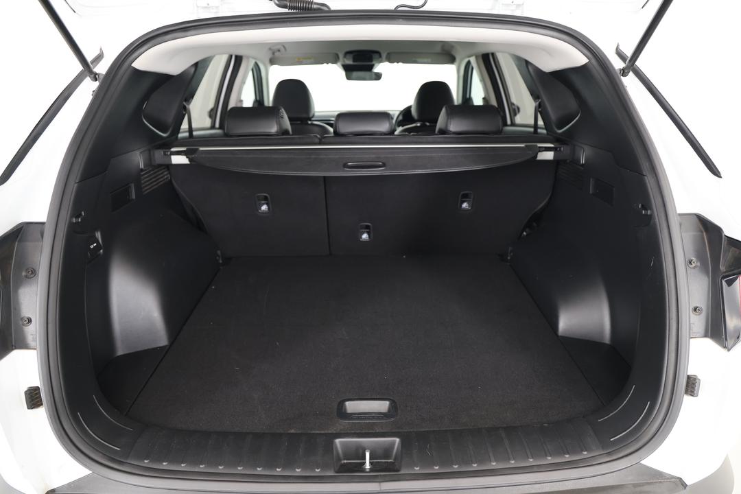 2022 Hyundai Tucson Elite (AWD), Automatic, 83111 km, Boot Inside View