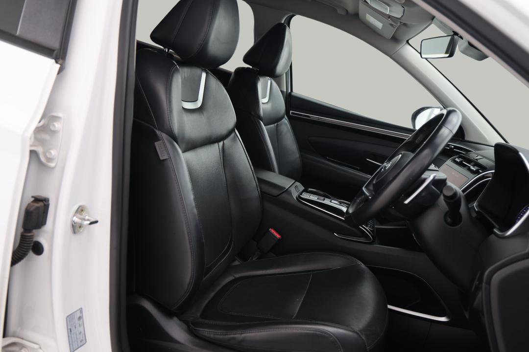 2022 Hyundai Tucson Elite (AWD), Automatic, 83111 km, Right Side Front Door Cabin View
