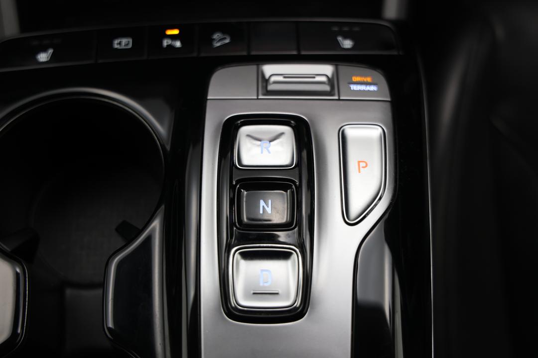 2022 Hyundai Tucson Elite (AWD), Automatic, 83111 km, Gear Lever 