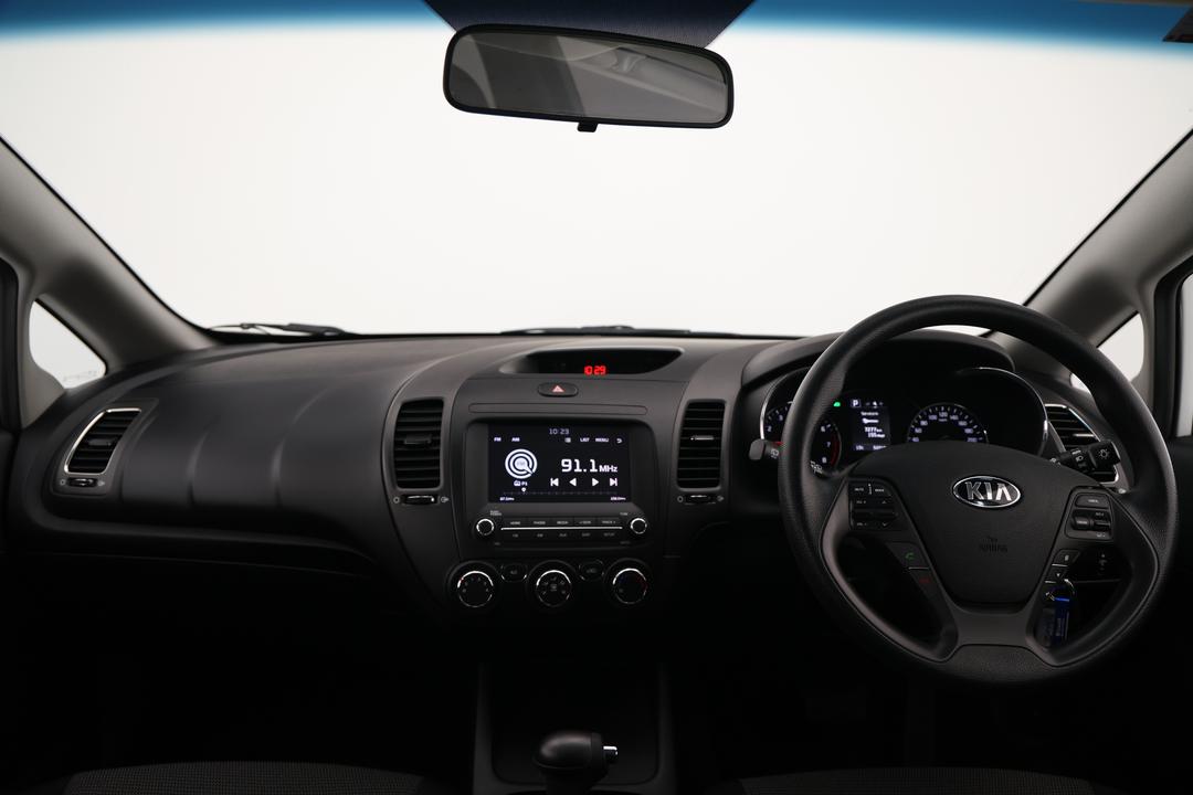 2018 Kia Cerato S, Automatic, 54310 km, Dashboard View