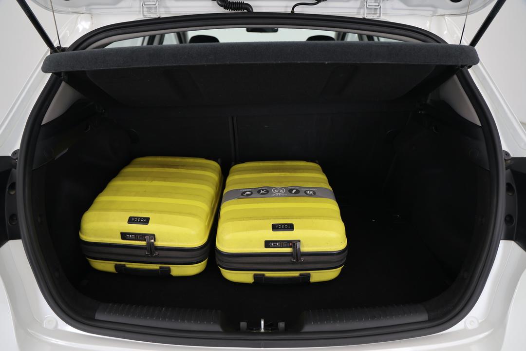 2018 Kia Cerato S, Automatic, 54310 km, Boot Inside View with Luggage