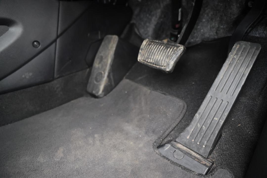 2018 Kia Cerato S, Automatic, 54310 km, Pedals and Footmat