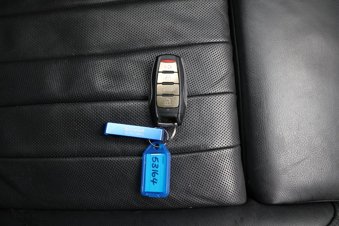 2021 Haval H9 Ultra, Automatic, 91929 km, Key Close-up