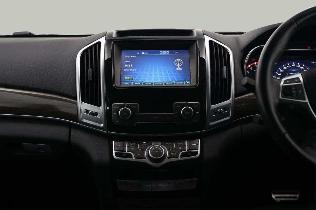 2021 Haval H9 Ultra, Automatic, 91929 km, Center Console
