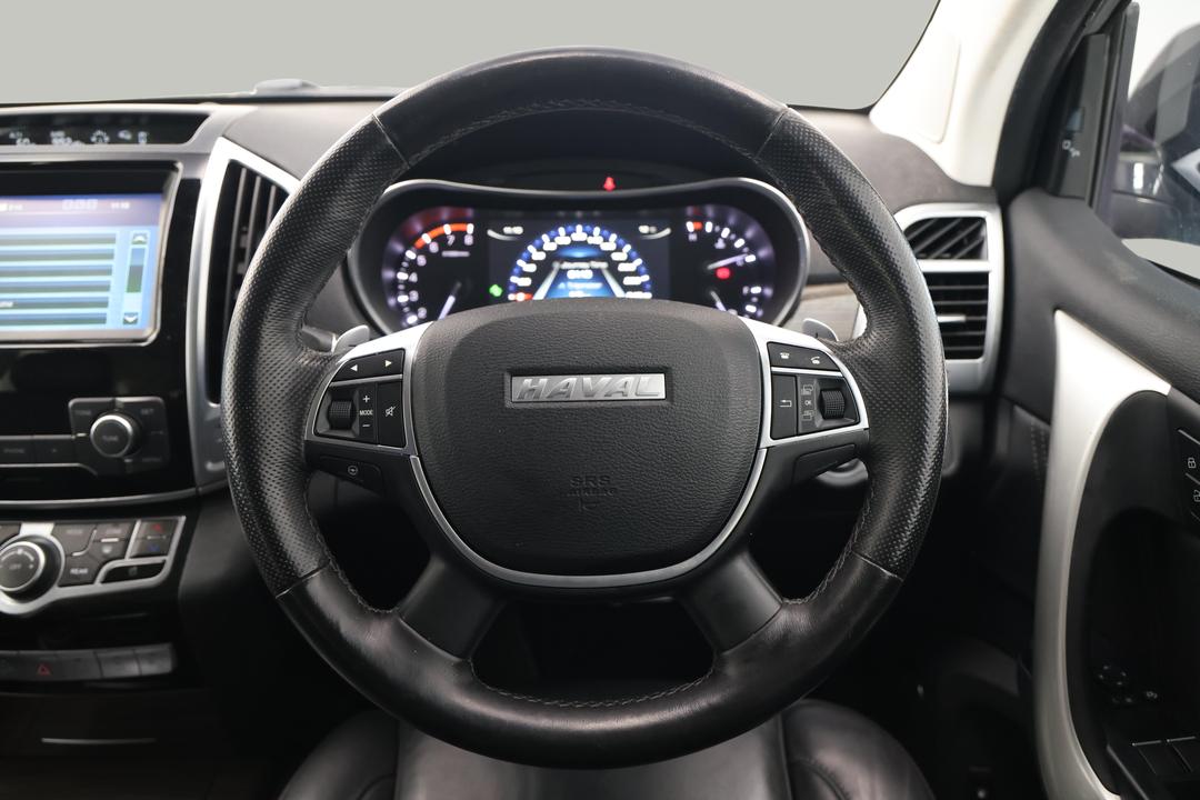 2021 Haval H9 Ultra, Automatic, 91929 km, Steering Wheel Close-up