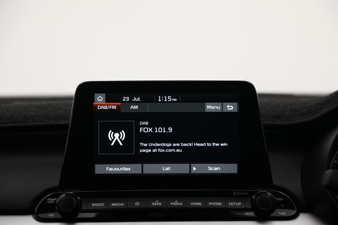 2019 Kia Cerato S, Manual, 114853 km, Infotainment System