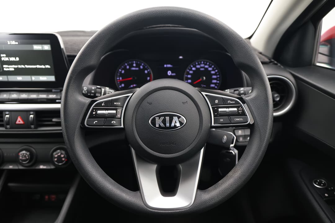 2019 Kia Cerato S, Manual, 114853 km, Steering Wheel Close-up