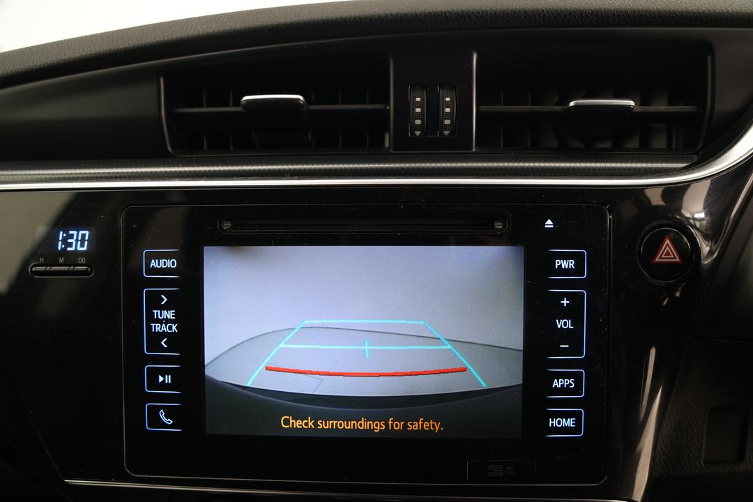 2018 Toyota Corolla Ascent Sport, Automatic, 145211 km, Parking Camera