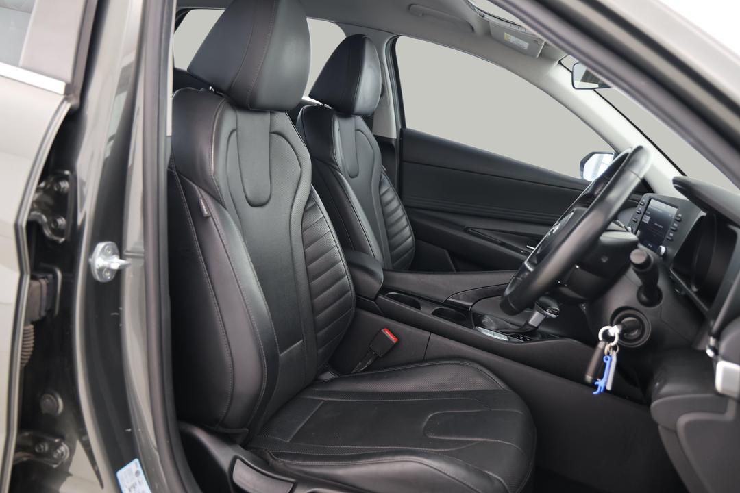 2021 Hyundai i30 Active, Automatic, 63743 km, Right Side Front Door Cabin View