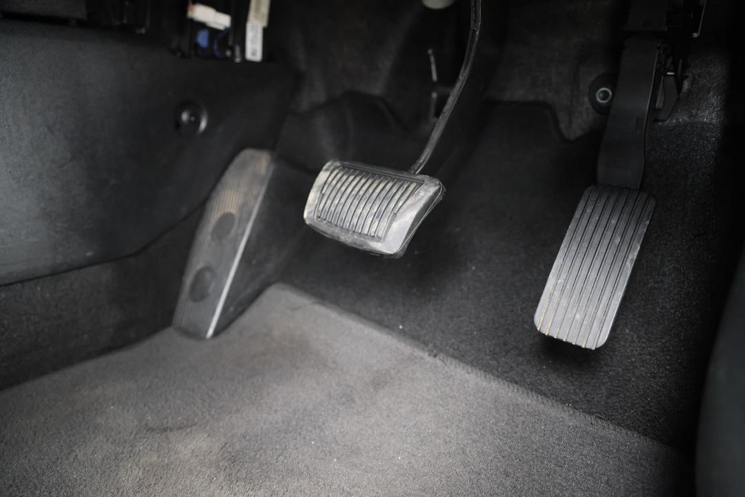 2021 Hyundai i30 Active, Automatic, 63743 km, Pedals and Footmat