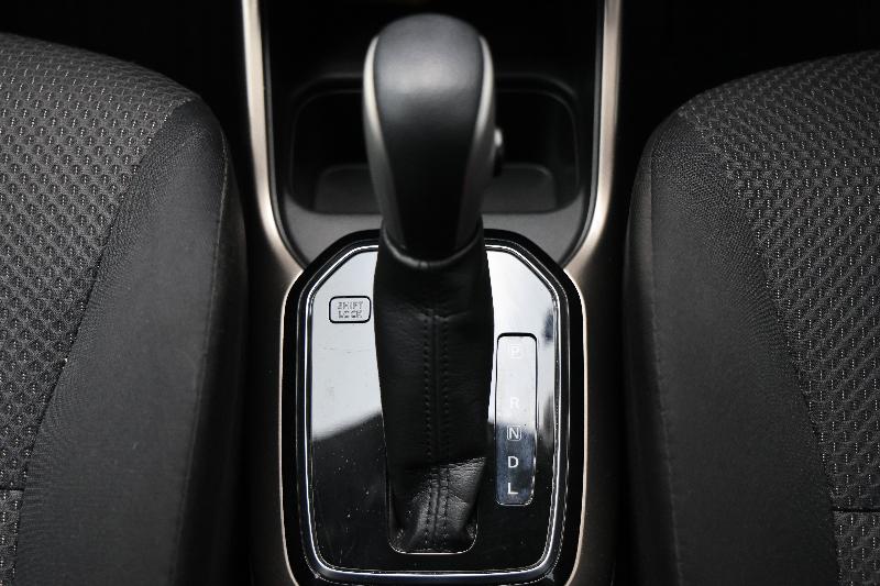 2017 Suzuki Ignis Glx, Automatic, 93705 km, Gear Lever 