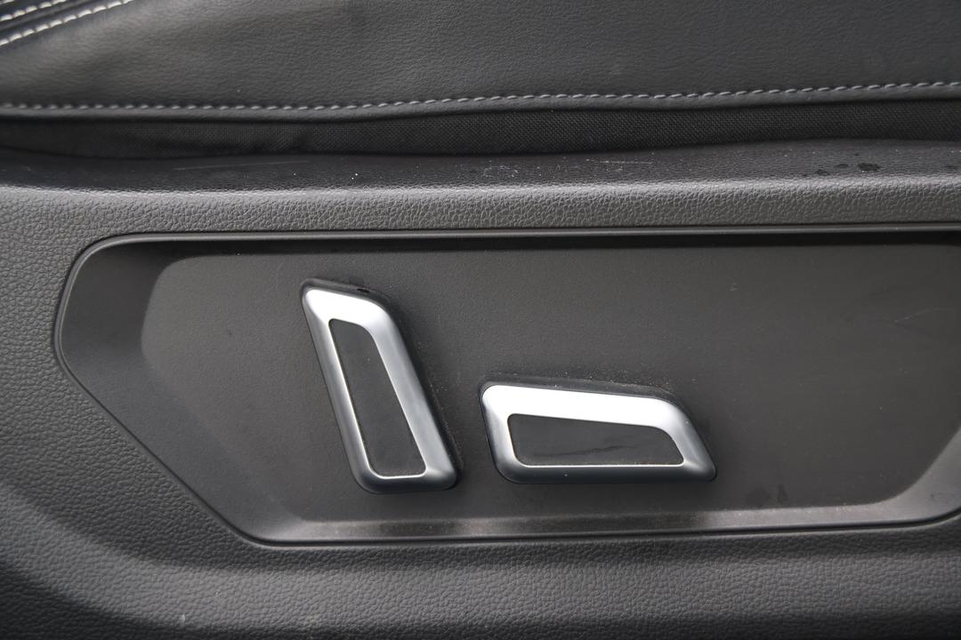 2021 GWM Haval Jolion Lux, Automatic, 65041 km, Drivers Side Adjustment Panel