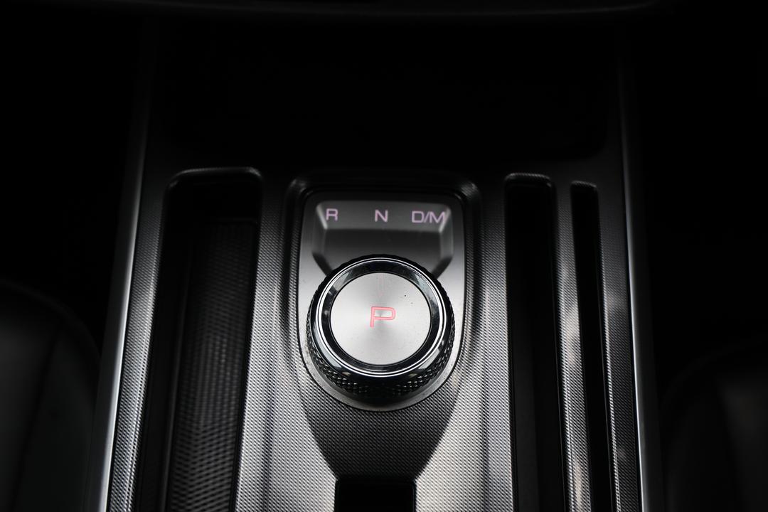 2021 GWM Haval Jolion Lux, Automatic, 65041 km, Gear Lever 