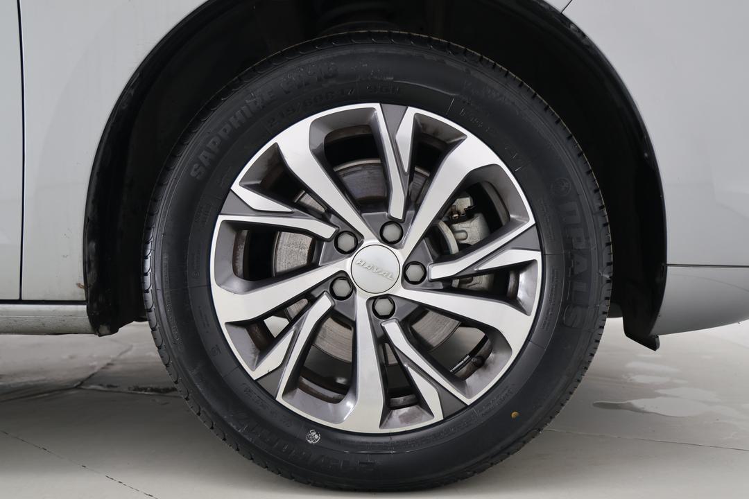 2021 GWM Haval Jolion Lux, Automatic, 65041 km, Right Front Wheel