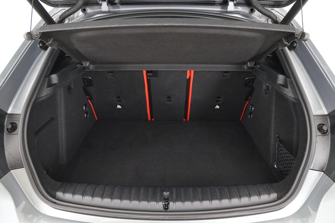 2022 BMW 1 M135i xDrive, Automatic, 49973 km, Boot Inside View