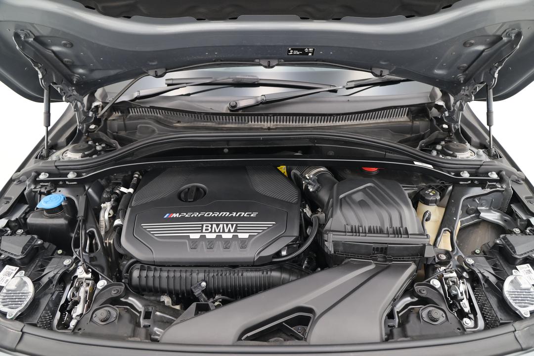 2022 BMW 1 M135i xDrive, Automatic, 49973 km, Open Bonnet (Engine)