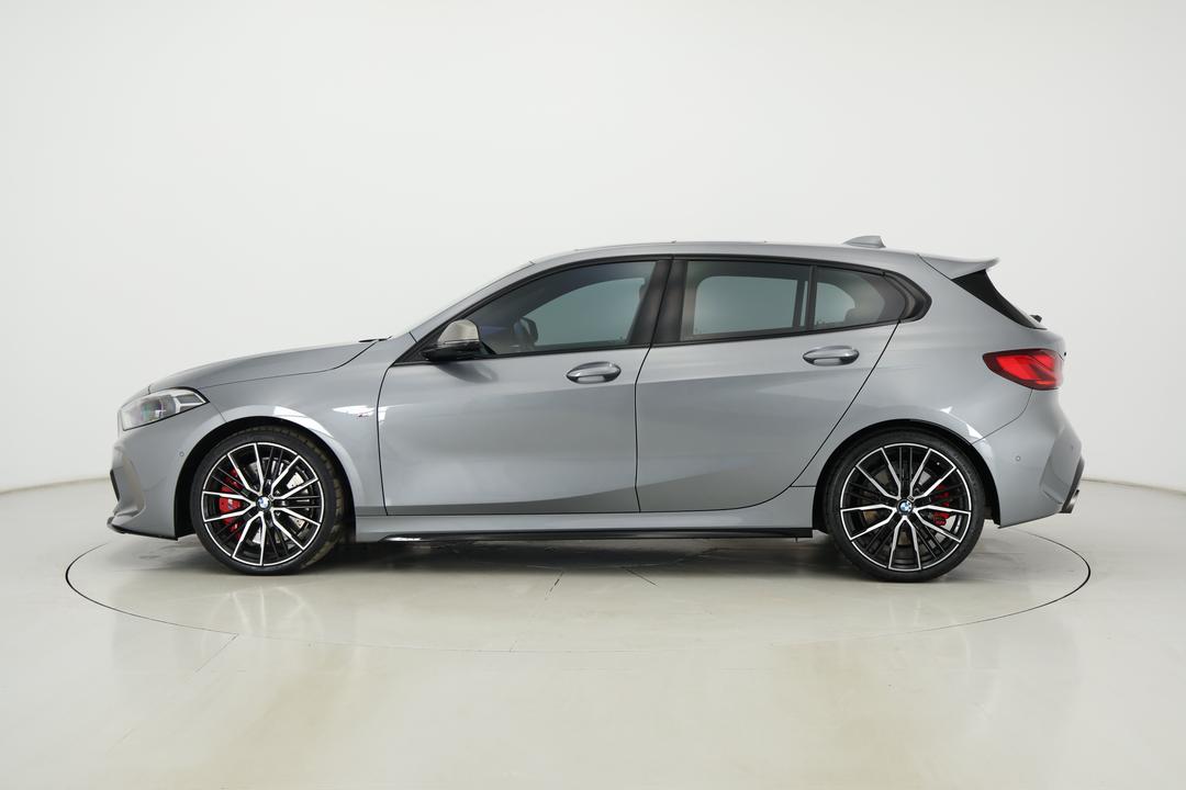 2022 BMW 1 M135i xDrive, Automatic, 49973 km, Left Side View