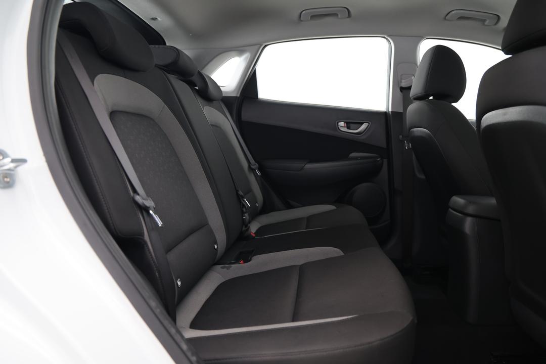 2019 Hyundai Kona Go (FWD), Automatic, 60481 km, Right Side Rear Door Cabin View