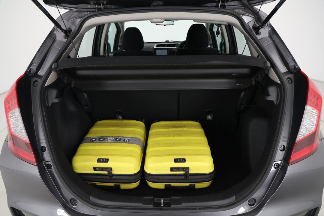 2019 Honda Jazz Vti, Automatic, 70678 km, Boot Inside View with Luggage