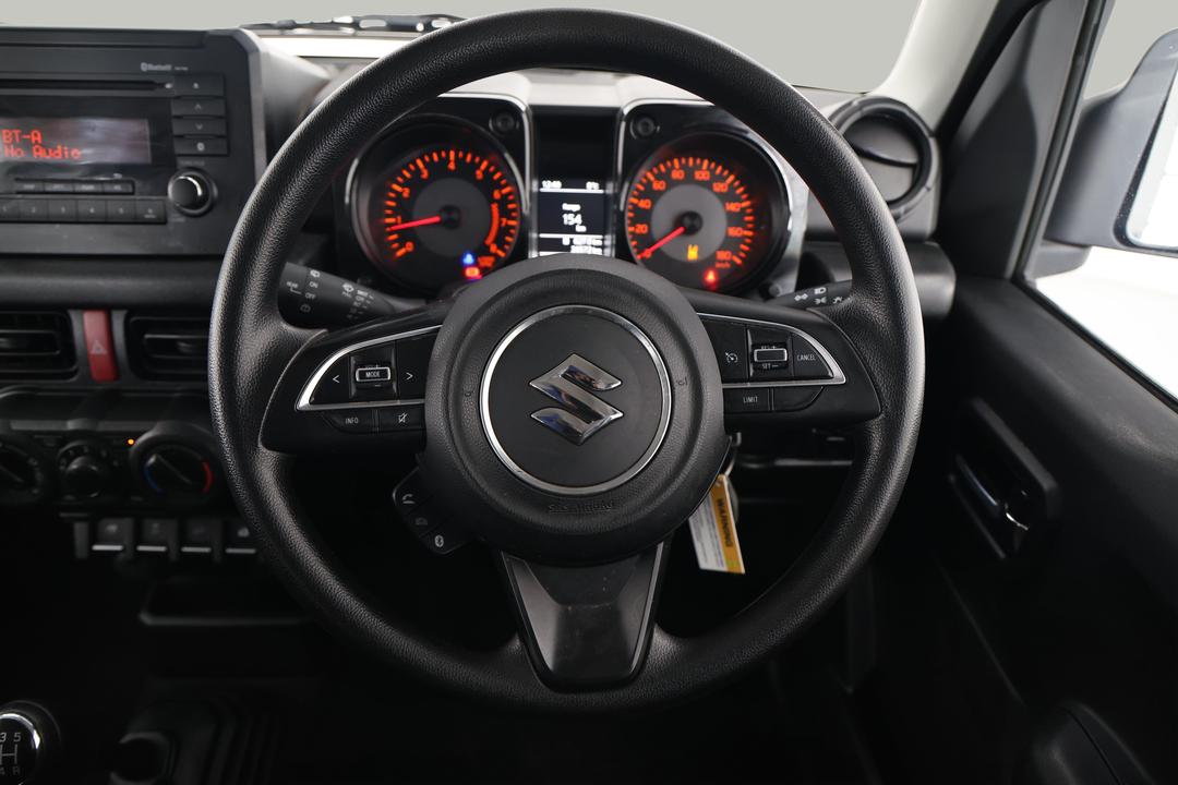 2022 Suzuki Jimny Lite, Manual, 36572 km, Steering Wheel Close-up