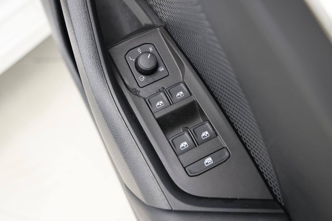 2023 SKODA Octavia Style 110tsi, Automatic, 65554 km, Drivers Side Door Panel Controls
