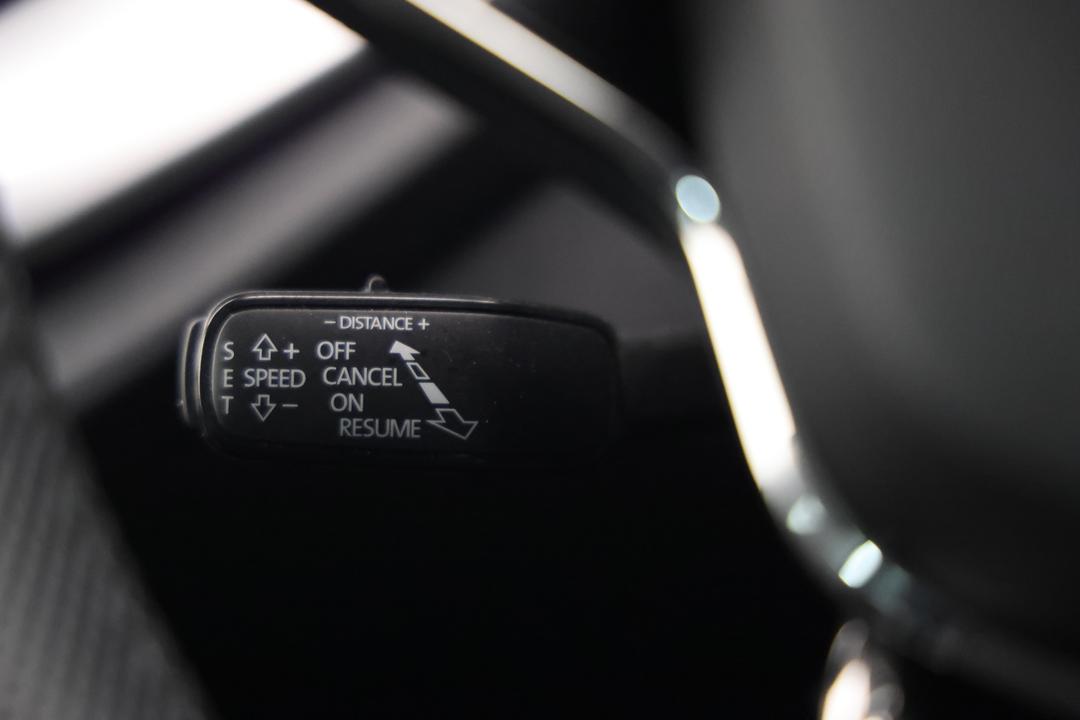2023 SKODA Octavia Style 110tsi, Automatic, 65554 km, Cruise Control