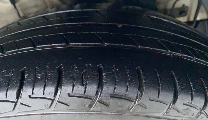 2018 Hyundai Elite i20 ASTA 1.2, Petrol, Manual, 24,189 km, Left Rear Tyre Tread