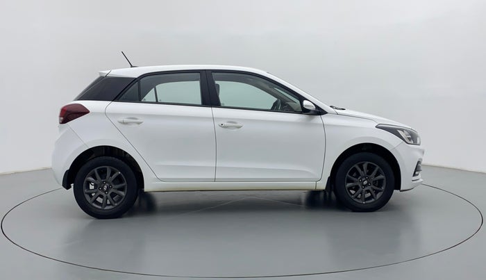 2018 Hyundai Elite i20 ASTA 1.2, Petrol, Manual, 24,189 km, Right Side