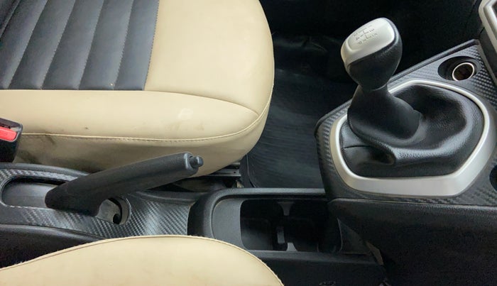 2018 Datsun Go Plus T, Petrol, Manual, 24,307 km, Gear Lever