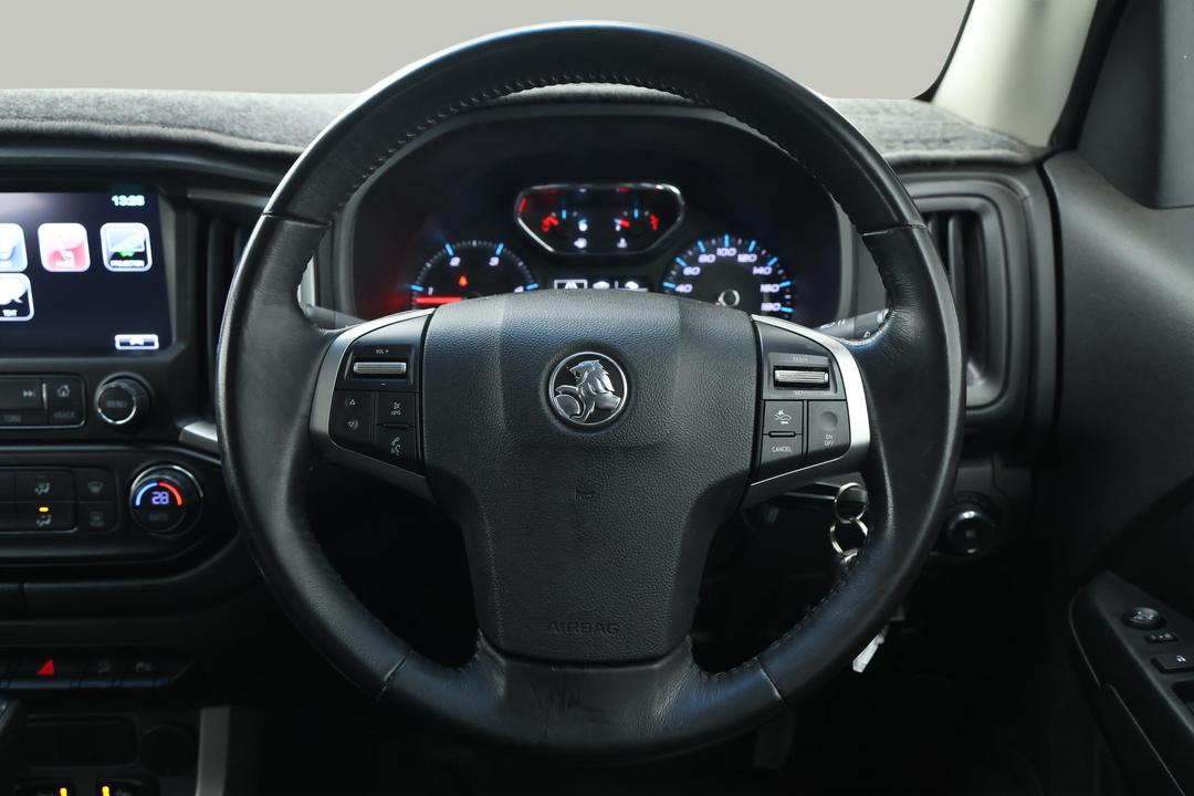 2019 Holden Colorado Ltz (4x4), Automatic, 74639 km, Steering Wheel Close-up